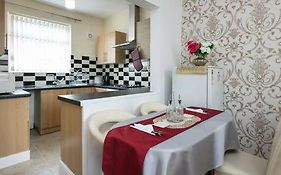 Knutsford House Holidays